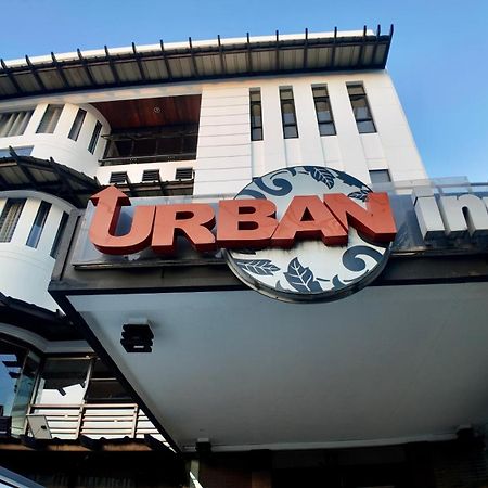 Urban Inn Iloilo Esterno foto